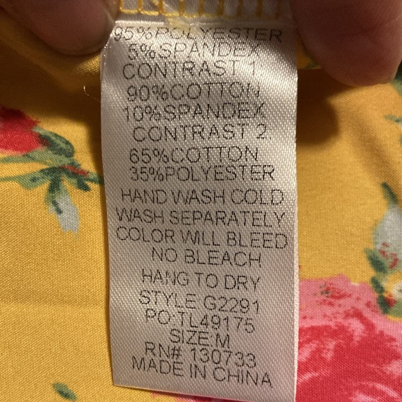 Umgee floral mix tunic size medium - Picture 4 of 9